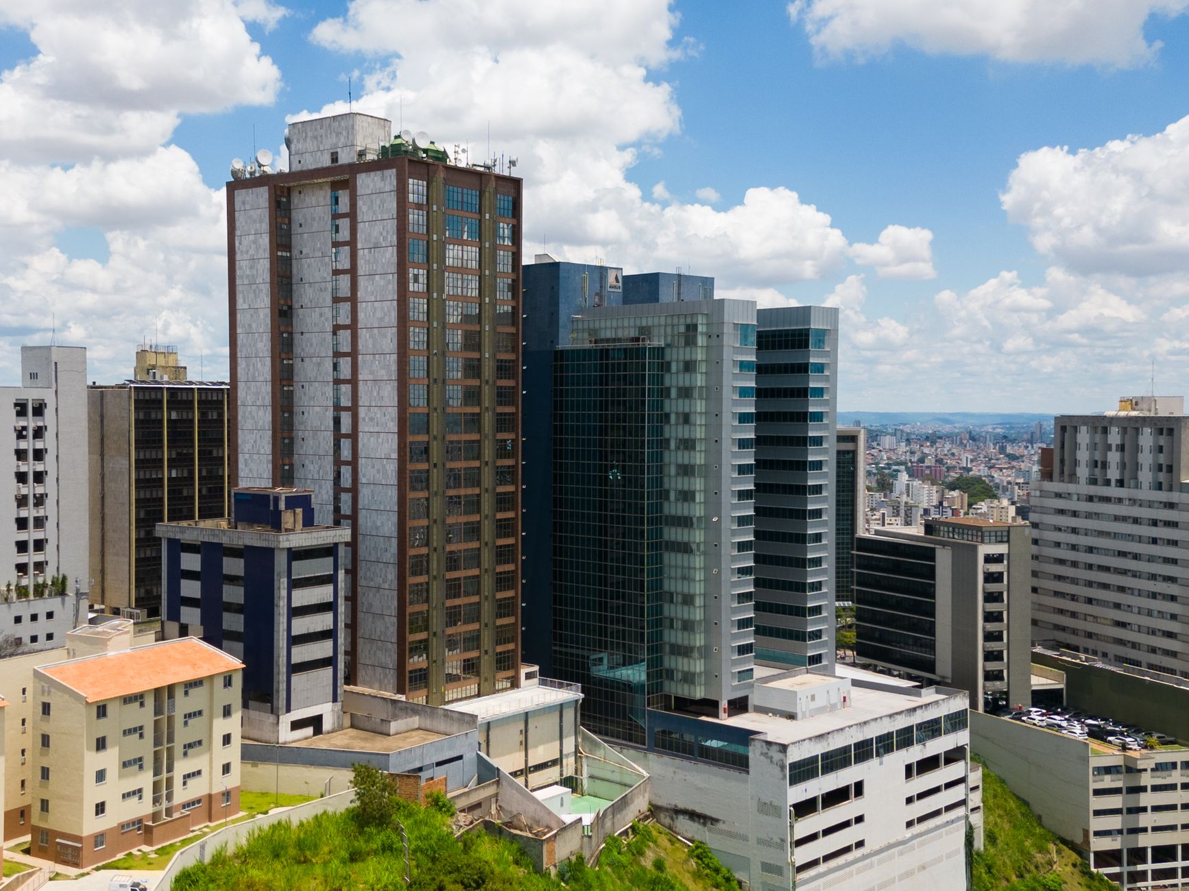 Ações da PLS Group sobem 3% após aprovação de expansão de US$ 1,3 bi em lítio