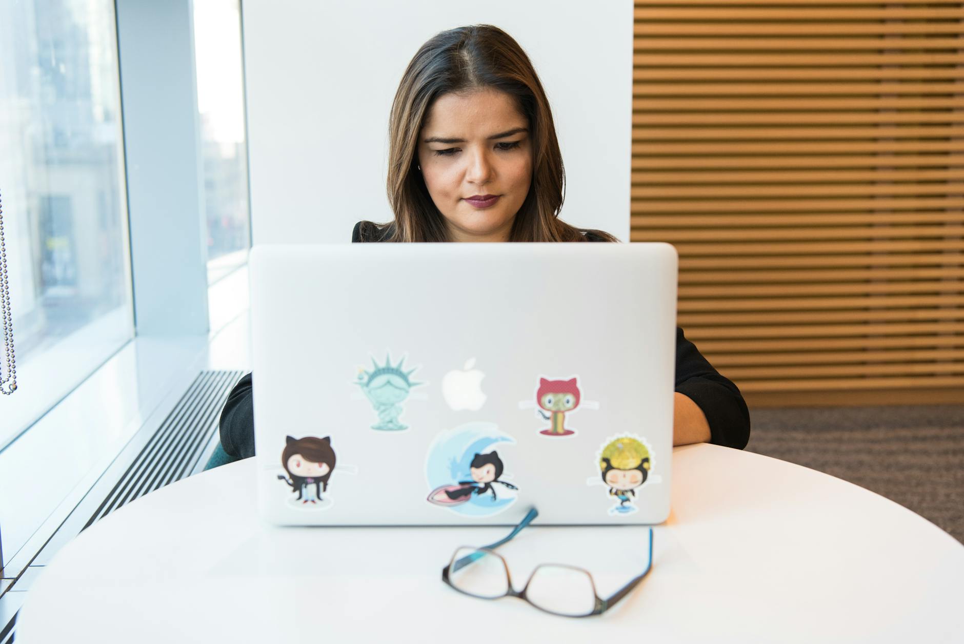 I built GitHub Store to 12,500 stars in 6 months – I started at 16