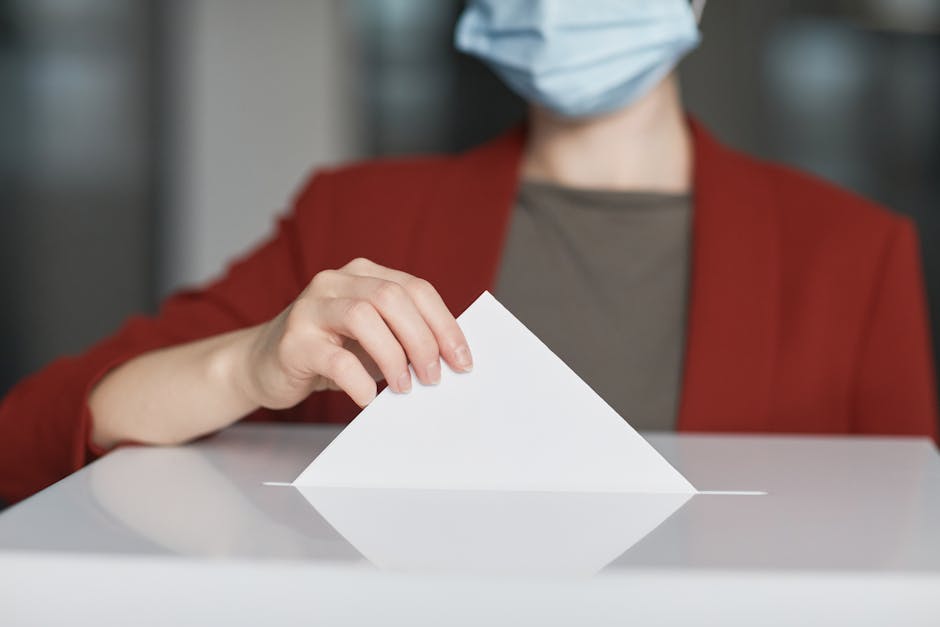 Votação do fim da escala 6x1 é adiada por pedido de vista de deputado do PL
