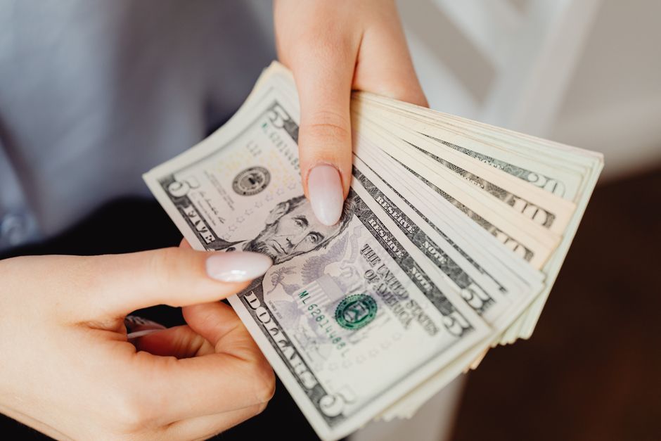 How to Earn a Billion Dollars