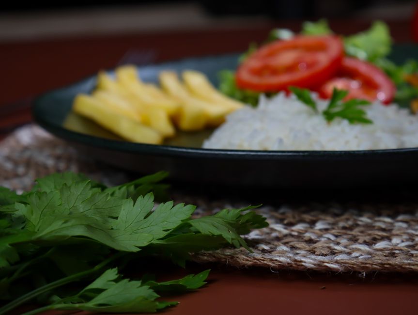 O tempero que sustenta a IA: como a Ajinomoto domina 95% do mercado de chips