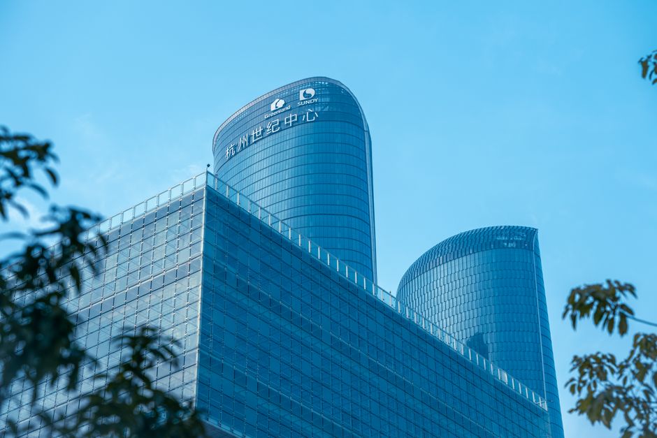 Ações da Baidu disparam com IPO da unidade de chips de IA avaliada em US$ 50 bi