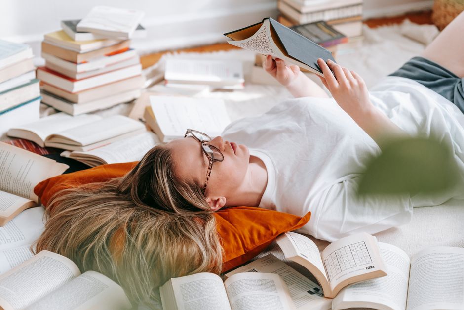 When LLMs Read Tables Carelessly: Measuring and Reducing Data Referencing Errors