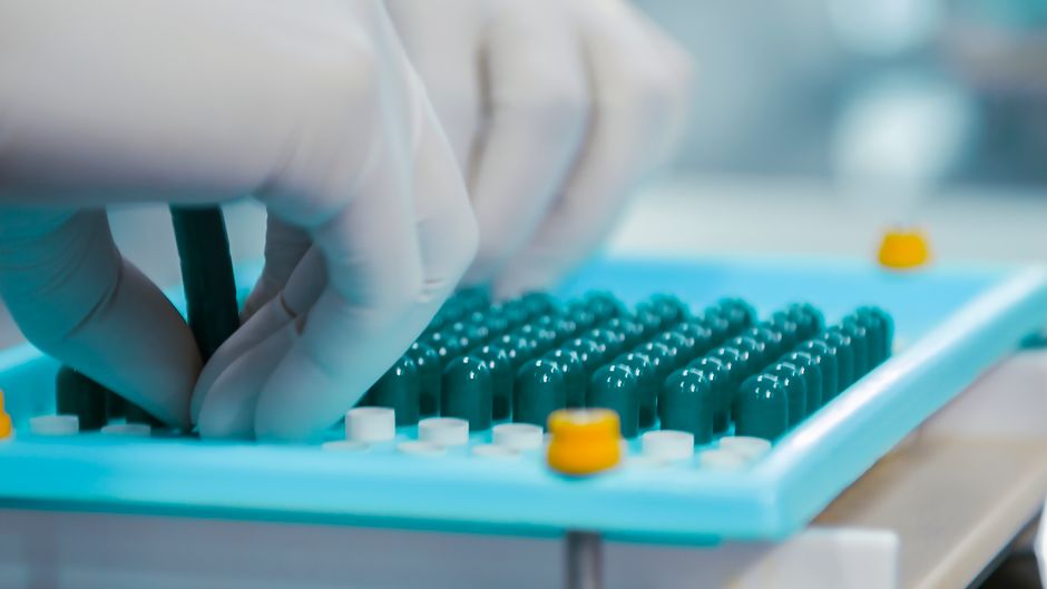 Como esta farmacêutica brasileira fatura R$ 780 milhões com um mercado esquecido pela indústria