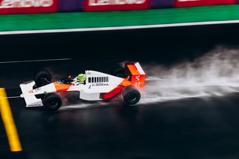 Ayrton Senna se torna oficialmente um herói nacional