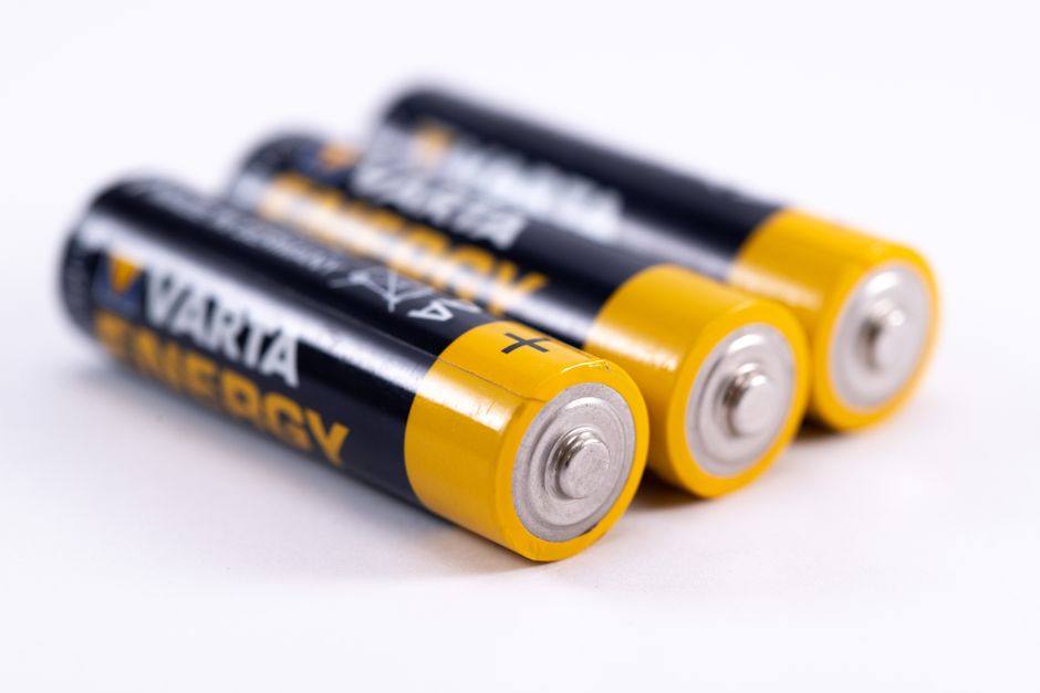 GM Backs Sodium Ion Batteries for U.S. Grid Storage