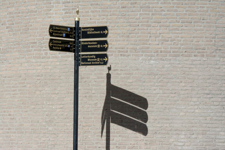 Truth is not a direction: a Tarski attack on LLM probes