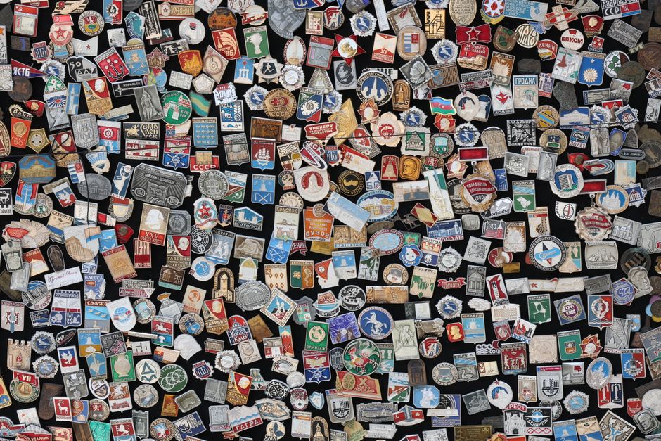 New Defcon Badges Pack a Unique Open-Source Chip That Doubles as a Security Key