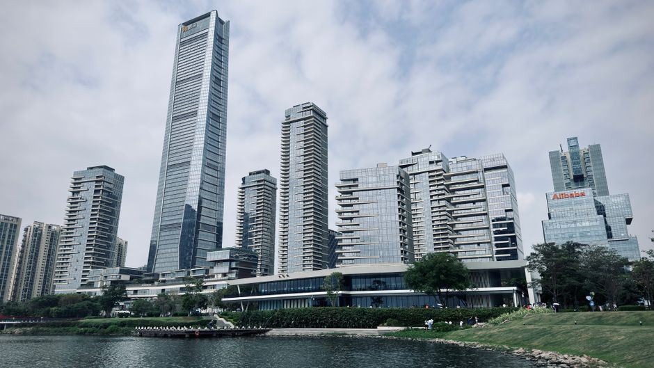 Alibaba planeja captação recorde de US$ 10,2 bilhões em Hong Kong para financiar IA
