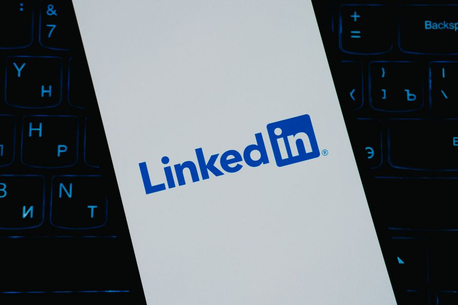 Audite seu LinkedIn com IA: dados indicam que perfis otimizados têm 21x mais visualizações