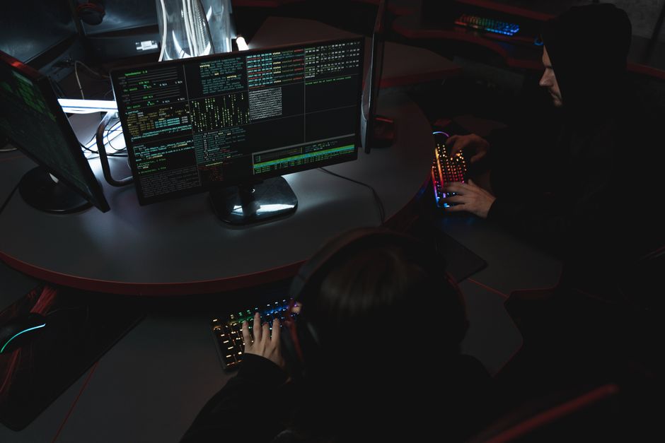 Hackers indianos usaram o Claude para invadir o ChatGPT — e receberam R$ 33 mil por isso