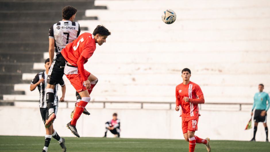 São Paulo vence Flamengo e garante vaga na final do Brasileirão Feminino