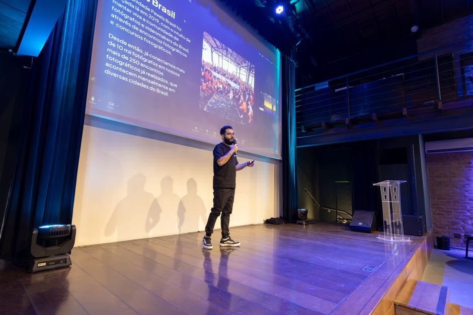 Com 15 palcos e 300 palestrantes, evento transforma Porto Alegre em centro de conexões nesta semana