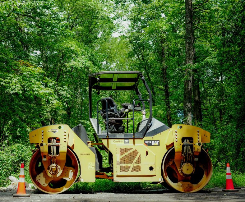 CliffCompaction: Cost-Efficient Compaction for Long-Horizon Coding Agents