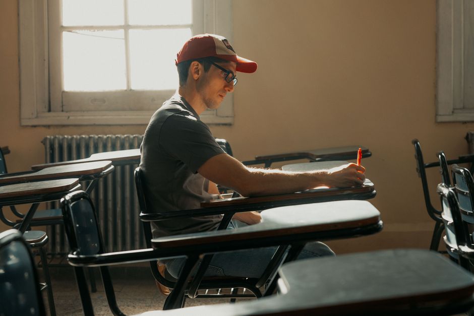 O lado obscuro dos notetakers de IA: quem pode acessar suas reuniões de trabalho