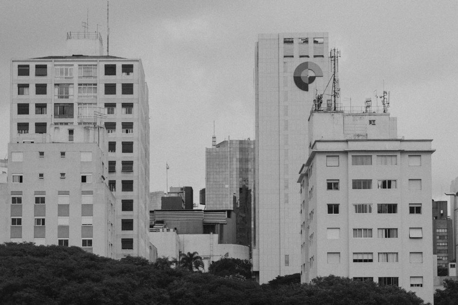 Como as empresas estão medindo o ROI da IA — e o que fazer quando a conta não fecha