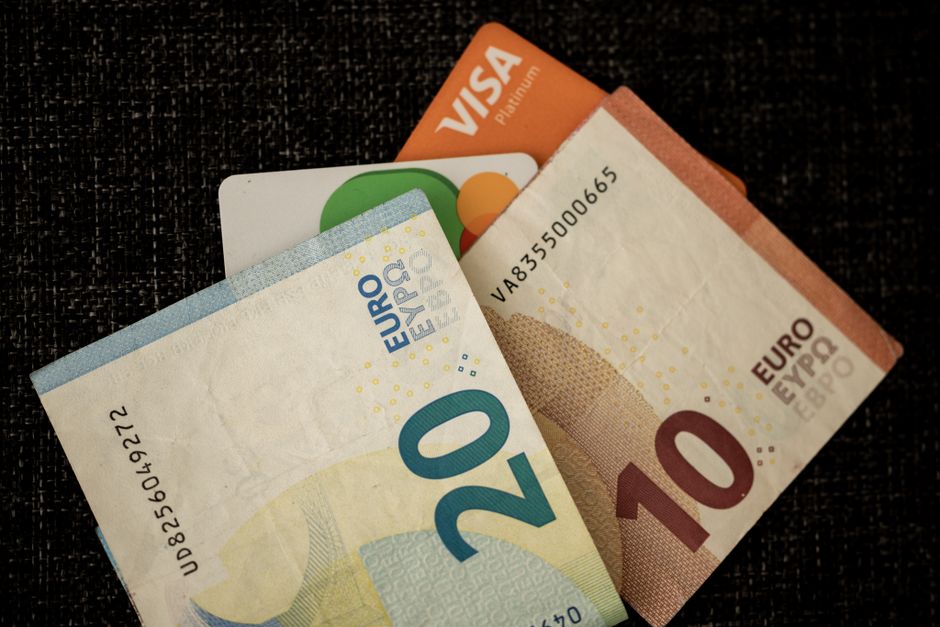 Visa, Mastercard, Major Banks Facing New Litigation over 'Anticompetitive' Fees