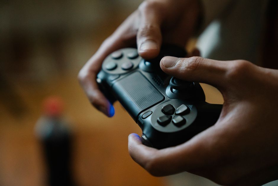 78% dos fãs de séries e games seguem engajados após o pico de audiência