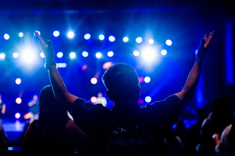 Marcas apostam em lives para ampliar vendas digitais