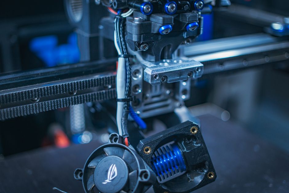 AI models may be capable of self-replicating without access to a datacenter