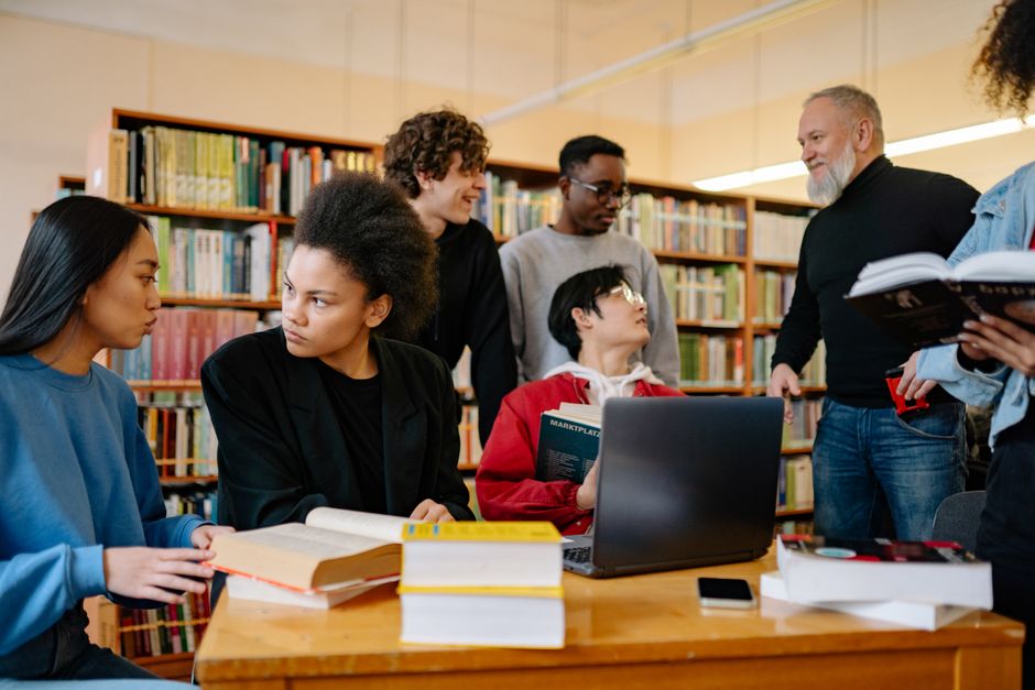 OpenAI homenageia professores em campanha que aborda IA na sala de aula