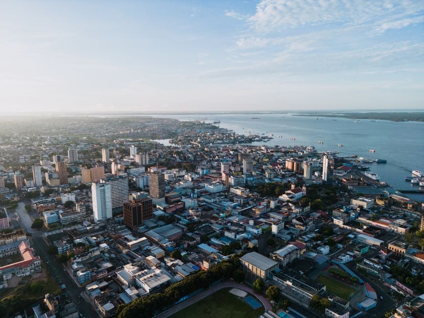 Manaus e outras 35 cidades seguem em nível de alerta; fumaça atinge nível perigoso no Amazonas
